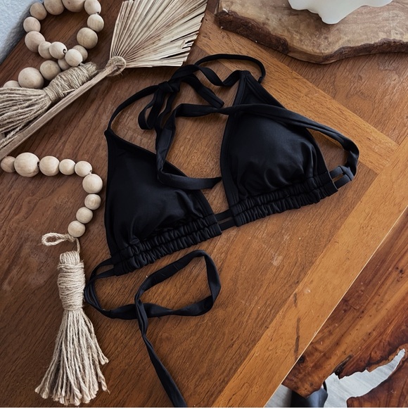 DOUBLE STRAPPED DETAIL HALTER BIKINI TOP #0344 - Picture 2 of 7